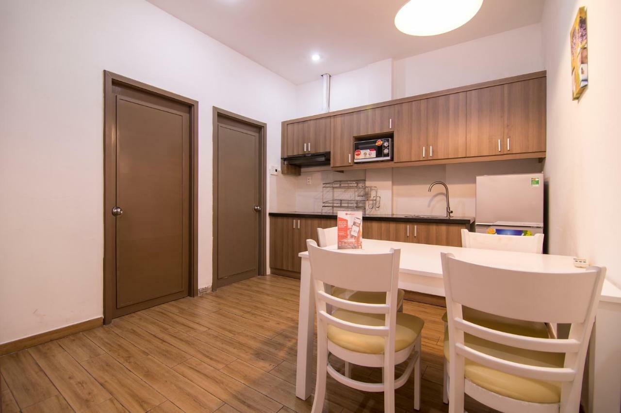 Reddoorz Plus Near Tan Dinh Market Ho Chi Minh City Exterior photo