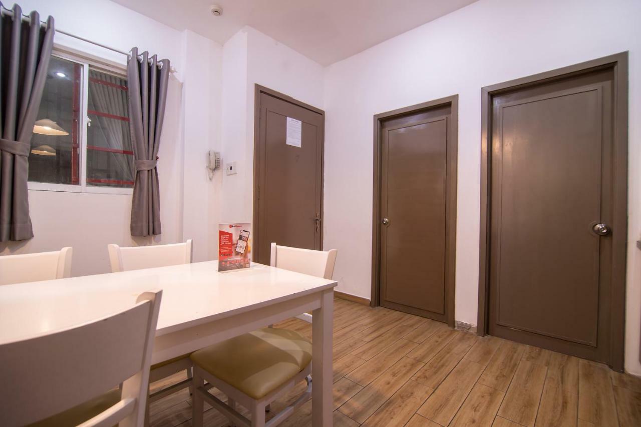 Reddoorz Plus Near Tan Dinh Market Ho Chi Minh City Exterior photo